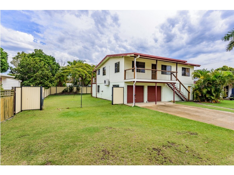 5 Salgado Street, Boyne Island QLD 4680