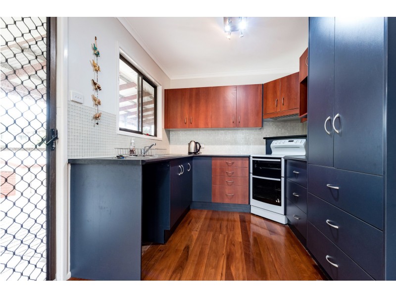 5 Salgado Street, Boyne Island QLD 4680