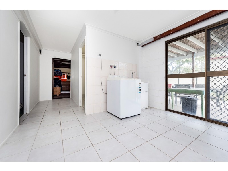 5 Salgado Street, Boyne Island QLD 4680