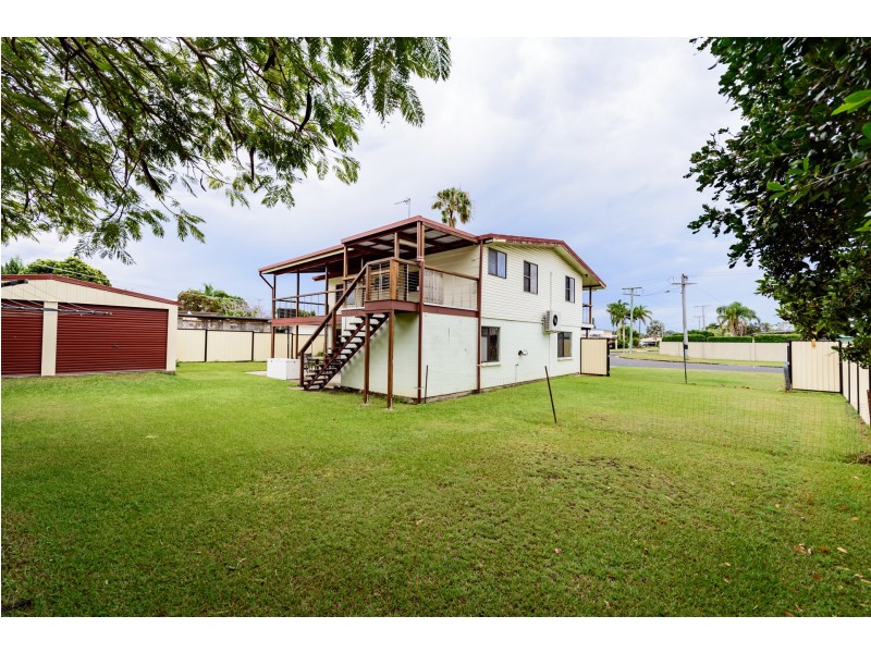 5 Salgado Street, Boyne Island QLD 4680