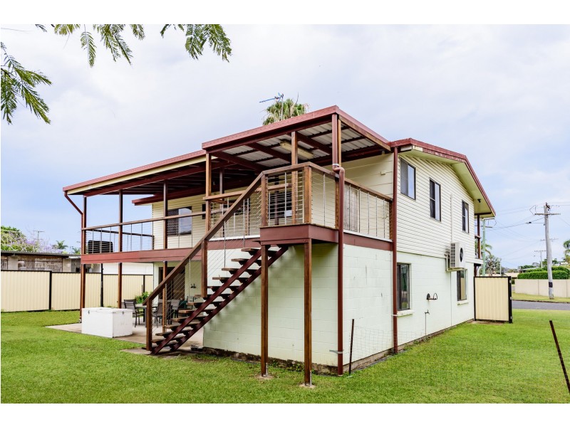 5 Salgado Street, Boyne Island QLD 4680