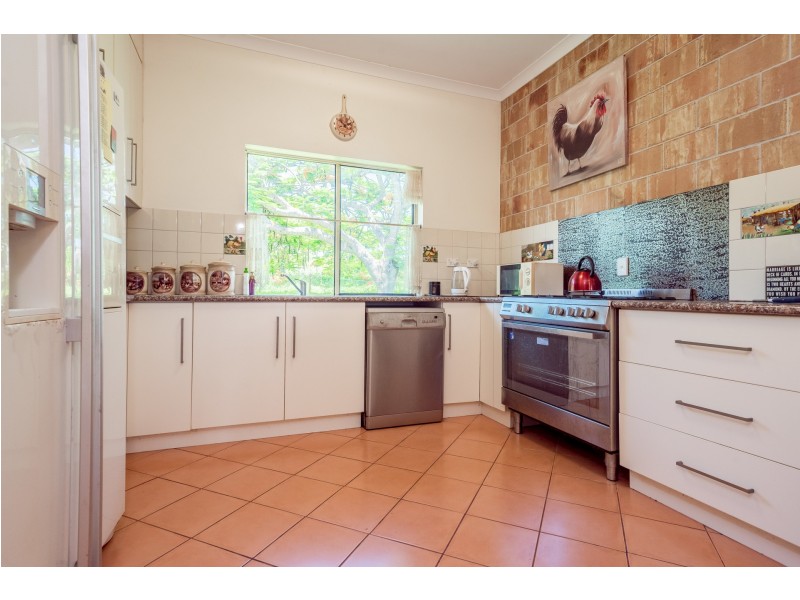 305 Gentle Annie Road, Ambrose QLD 4695