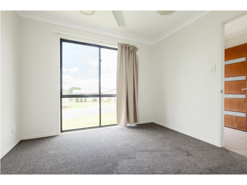6 Beatle Parade, Calliope QLD 4680