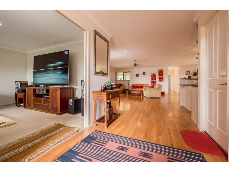 5 Loveday Place, Calliope QLD 4680