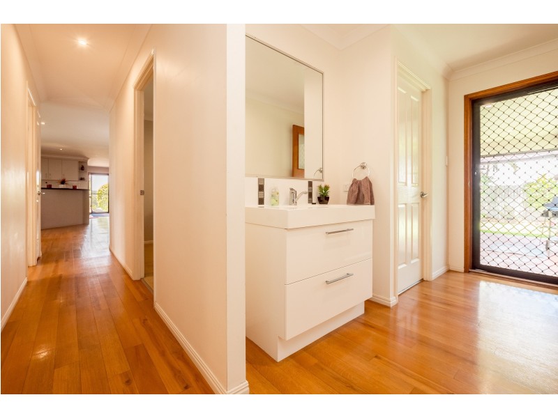 5 Loveday Place, Calliope QLD 4680