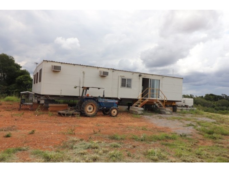 32 McEachran Road, West Stowe QLD 4680