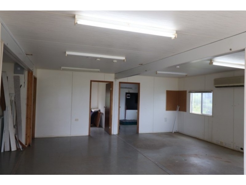 32 McEachran Road, West Stowe QLD 4680
