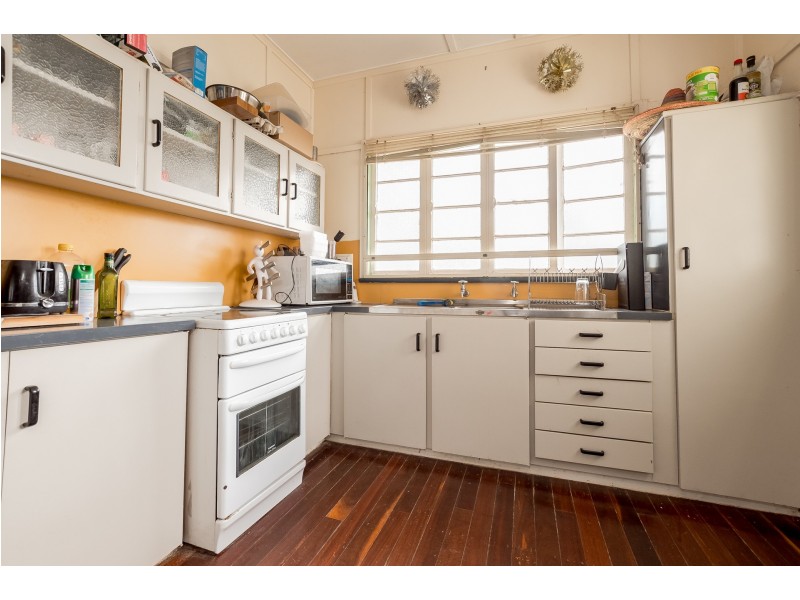 300 Deep Creek Road, Calliope QLD 4680