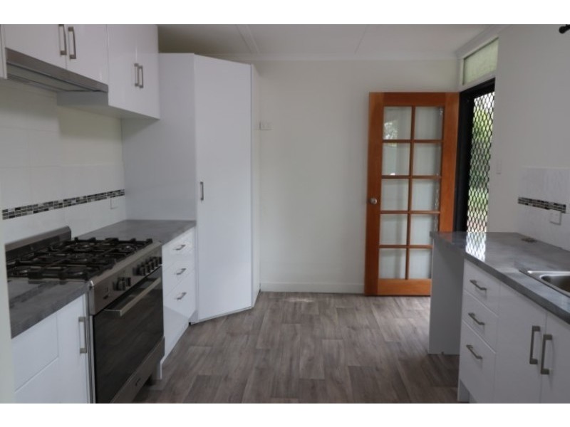 162 Schulze Road, Beecher QLD 4680