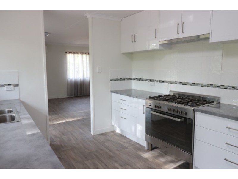 162 Schulze Road, Beecher QLD 4680