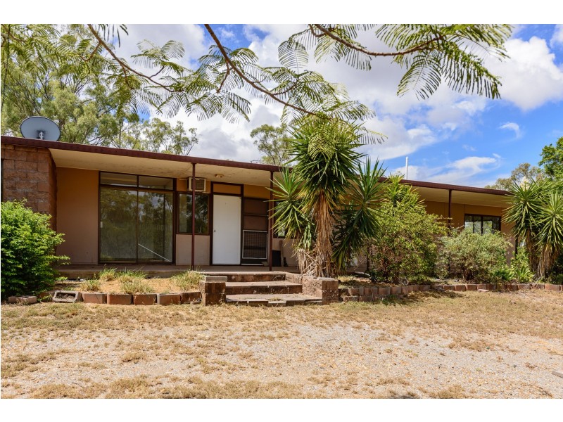 20 Aquarius Avenue, River Ranch QLD 4680
