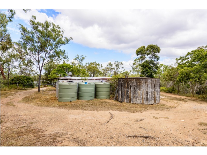 20 Aquarius Avenue, River Ranch QLD 4680