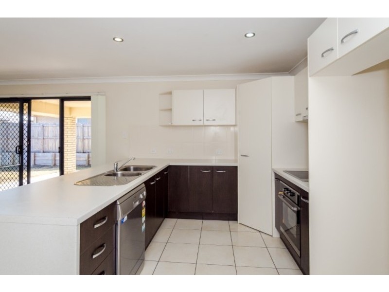 7 Woodward Avenue, Calliope QLD 4680