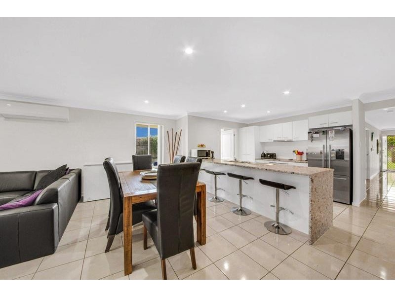 25 Woodward Ave, Calliope QLD 4680