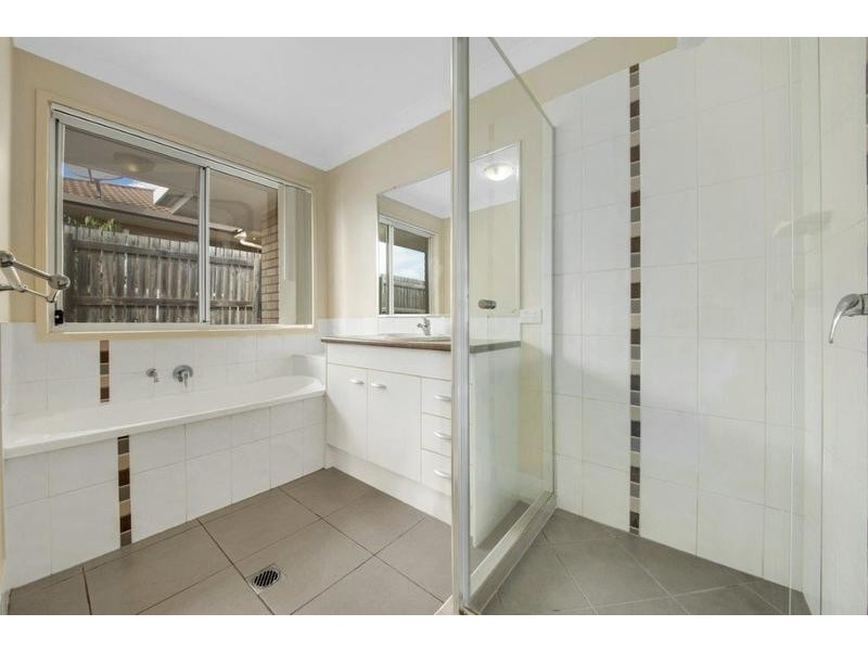 32 Hawkesbury Road, Calliope QLD 4680