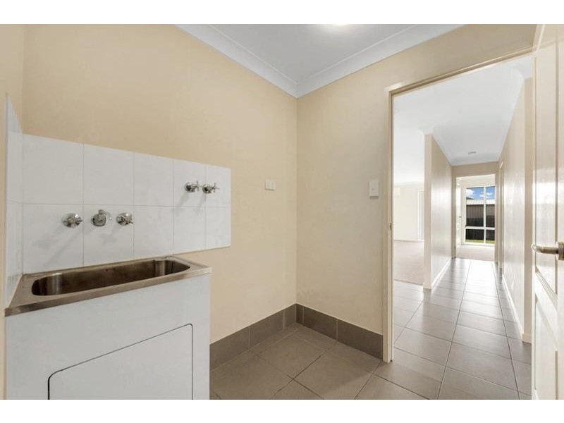 32 Hawkesbury Road, Calliope QLD 4680
