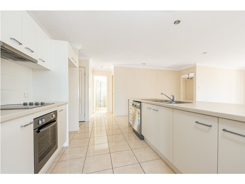 4 Canal Street, Calliope QLD 4680