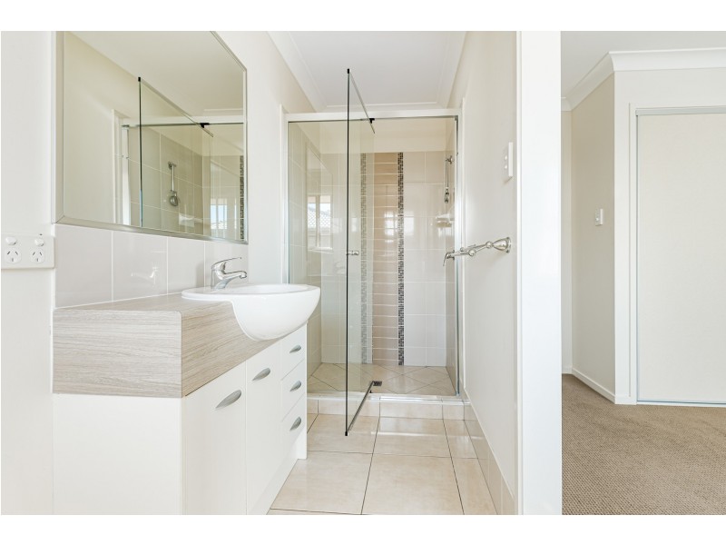 4 Canal Street, Calliope QLD 4680