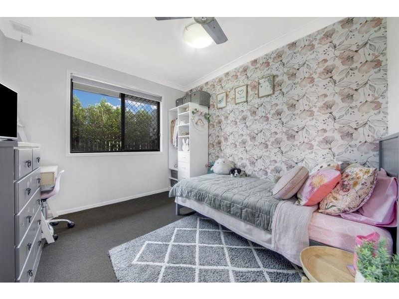 18 Central Ave, Calliope QLD 4680