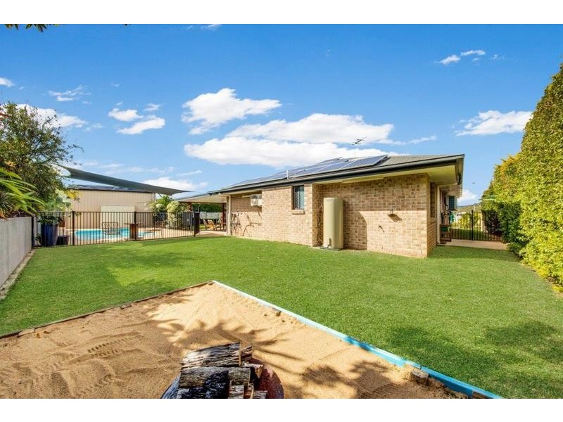 18 Central Ave, Calliope QLD 4680