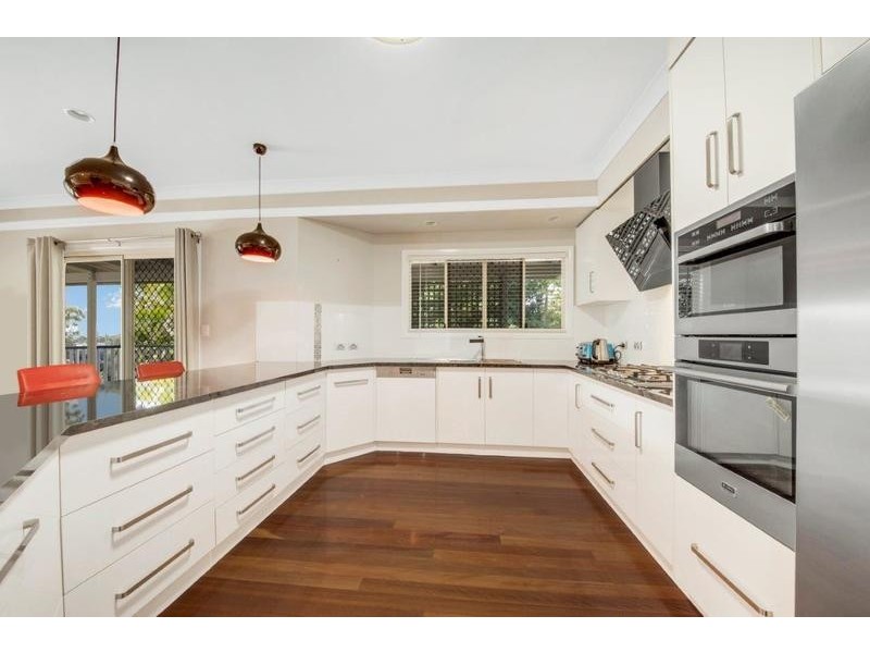 9 Sharyn Drive, New Auckland QLD 4680