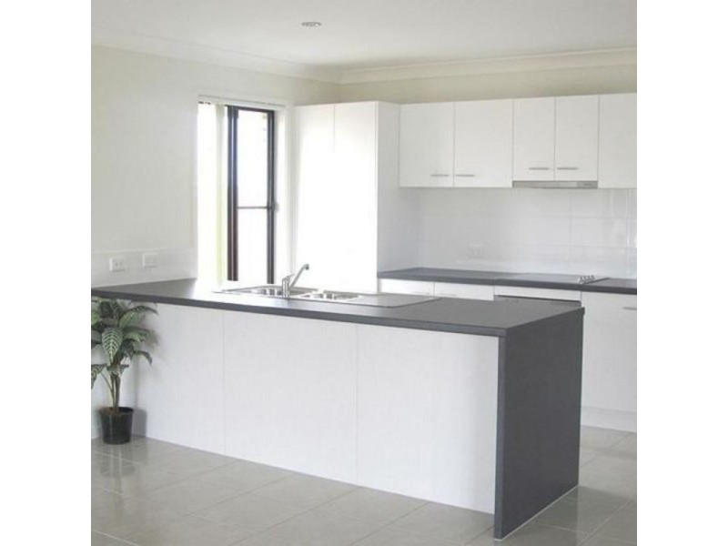 4 Woodward Avenue, Calliope QLD 4680