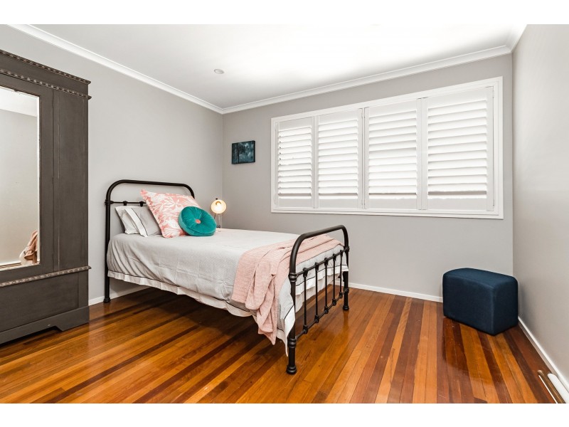 25 Langdon Street, Tannum Sands QLD 4680