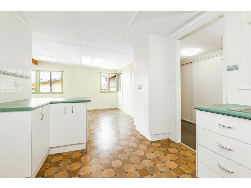 21 Ocean Street, Tannum Sands QLD 4680