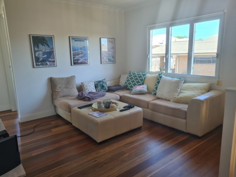 10 Kurwongbah Street, Boyne Island QLD 4680