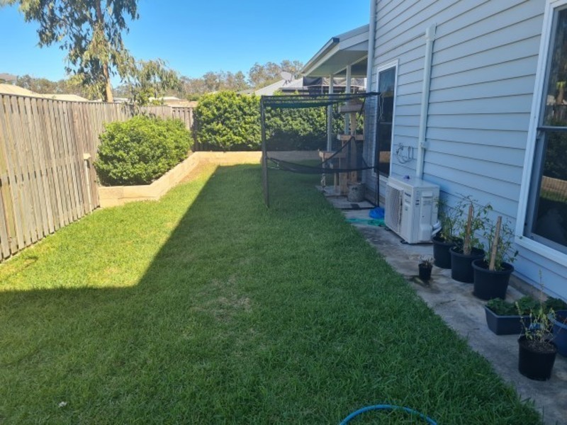 10 Kurwongbah Street, Boyne Island QLD 4680