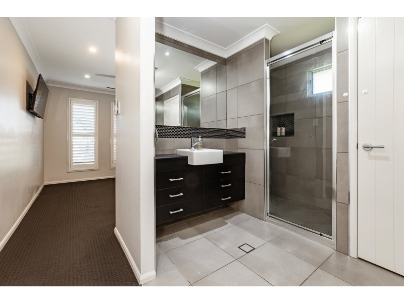 21 Sweeney Court, Calliope QLD 4680