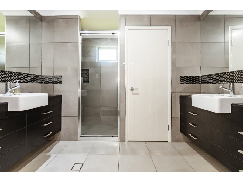 21 Sweeney Court, Calliope QLD 4680