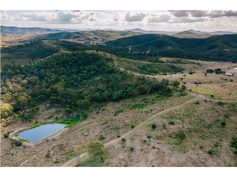 80 Dunnetts Road, Machine Creek QLD 4695