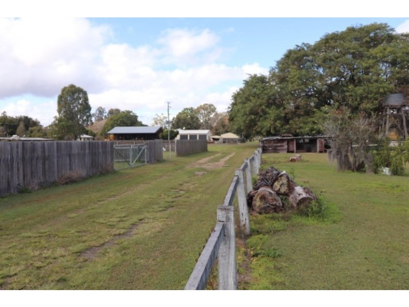 20 – 22 Degalgil Street, Boyne Valley QLD 4680