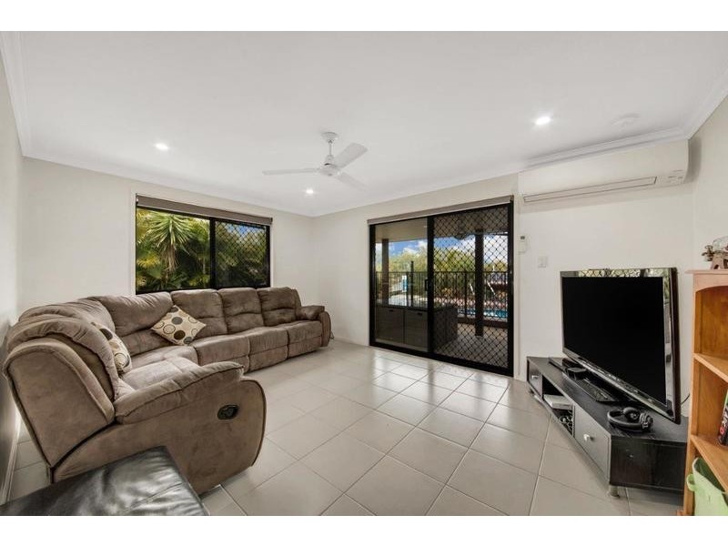 6 Hawkesbury Road, Calliope QLD 4680