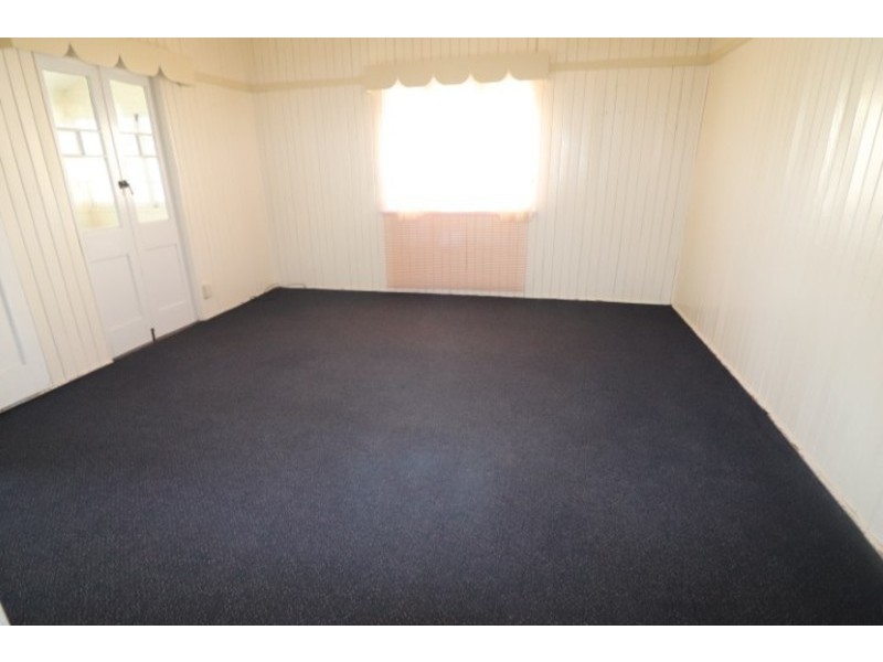 183 Oaka Street, South Gladstone QLD 4680