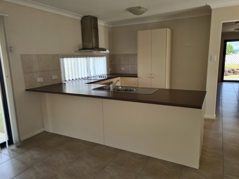 4 Beatle Parade, Calliope QLD 4680