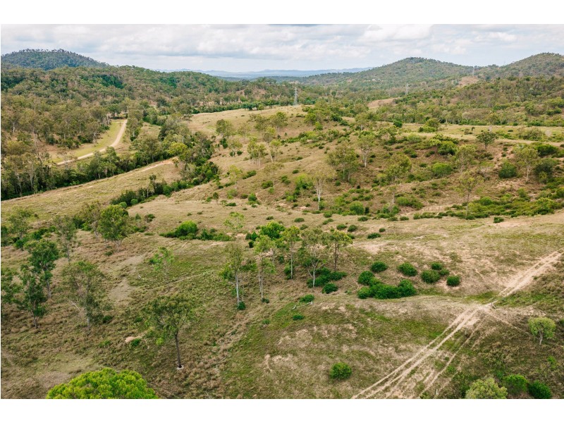 737 Deep Creek Road, Wooderson QLD 4680