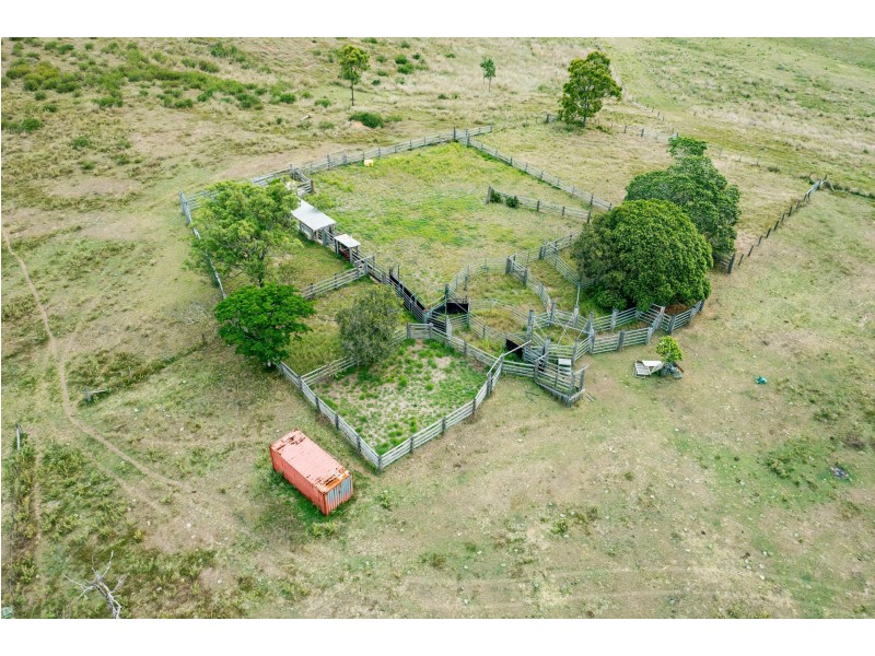 737 Deep Creek Road, Wooderson QLD 4680