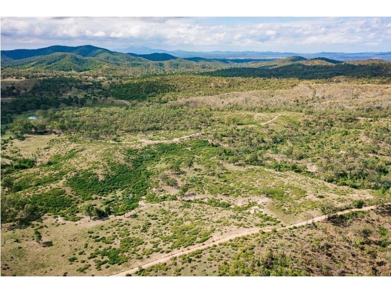 737 Deep Creek Road, Wooderson QLD 4680