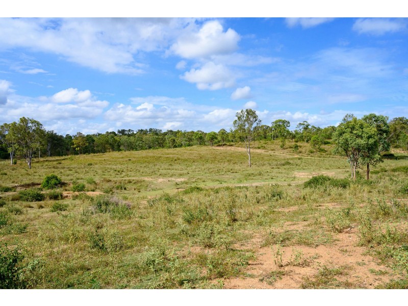 737 Deep Creek Road, Wooderson QLD 4680
