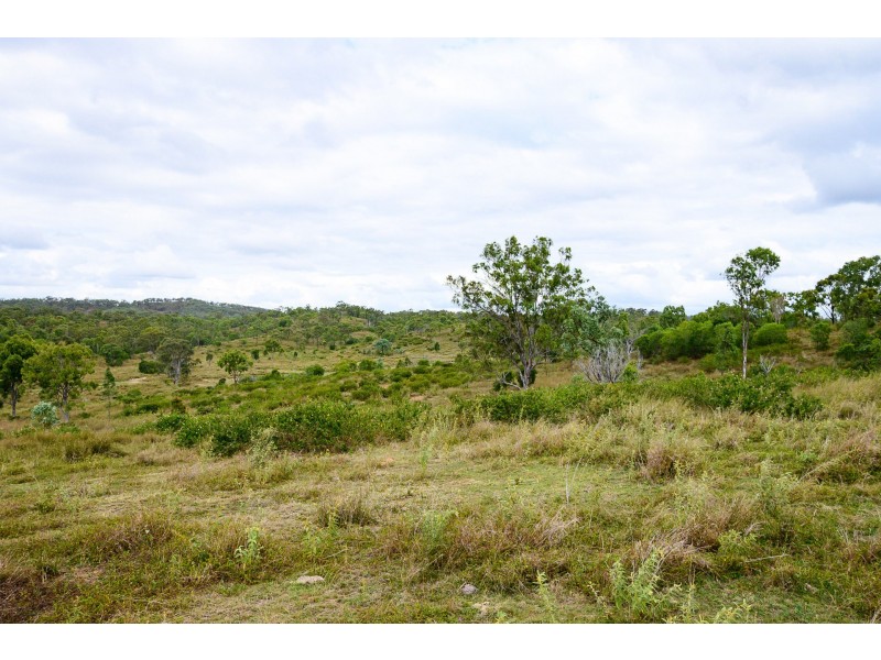 737 Deep Creek Road, Wooderson QLD 4680