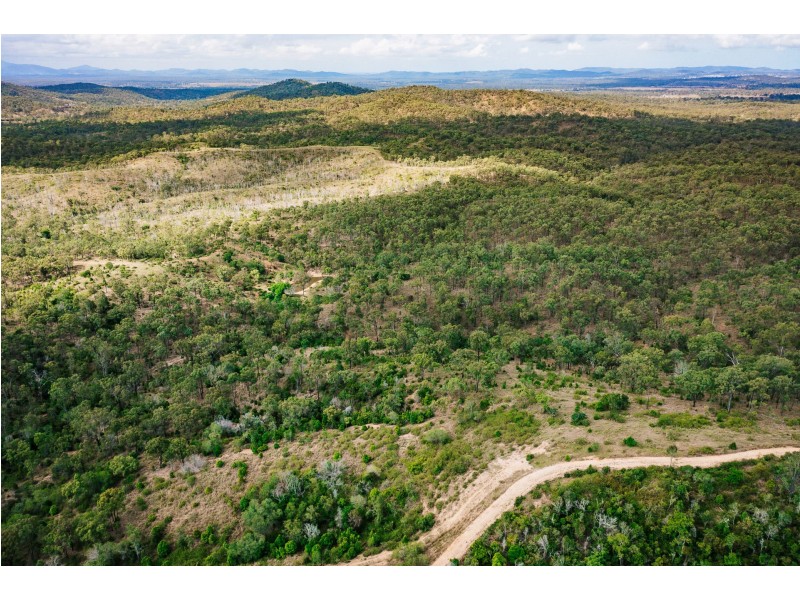 737 Deep Creek Road, Wooderson QLD 4680