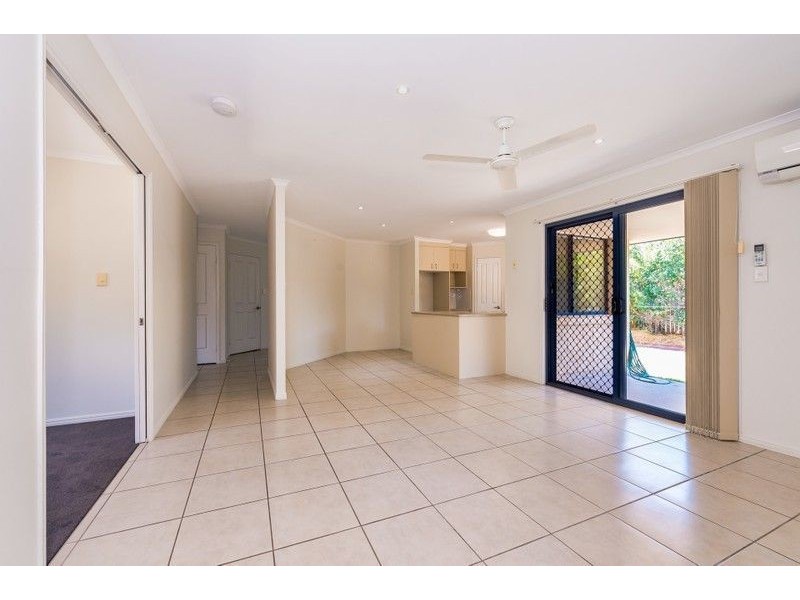 16 Bridgeman Place, New Auckland QLD 4680