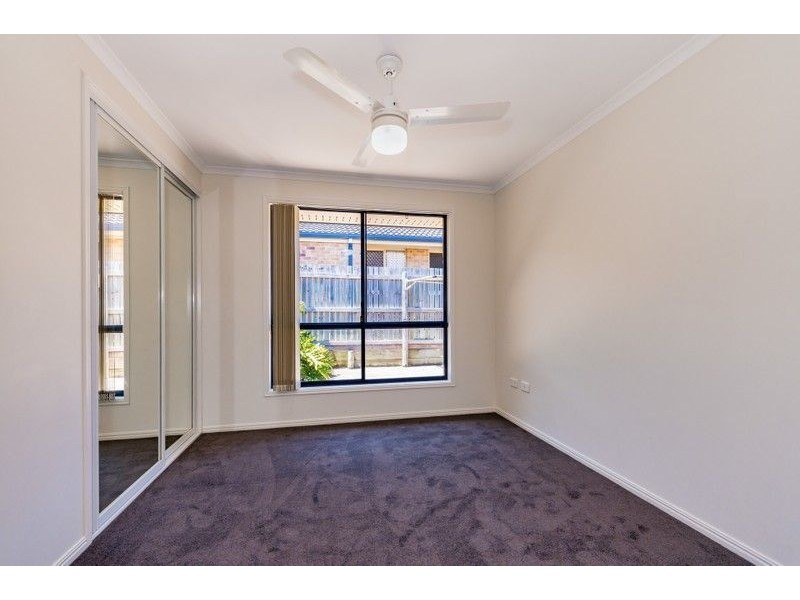 16 Bridgeman Place, New Auckland QLD 4680