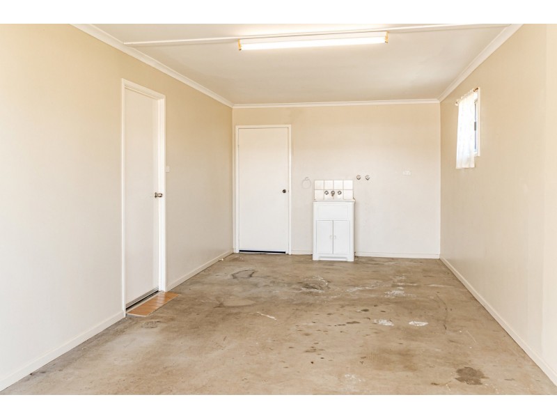 3 Brown Street, Calliope QLD 4680