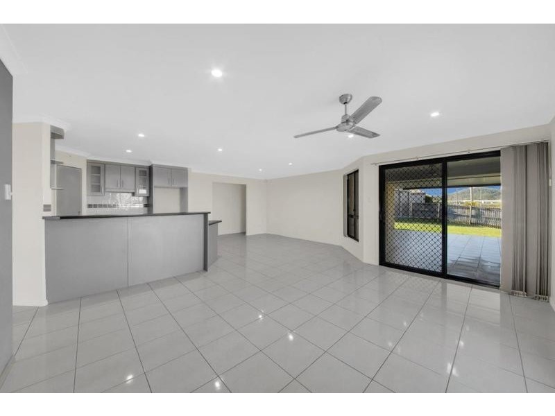 11 Hawkesbury Road, Calliope QLD 4680