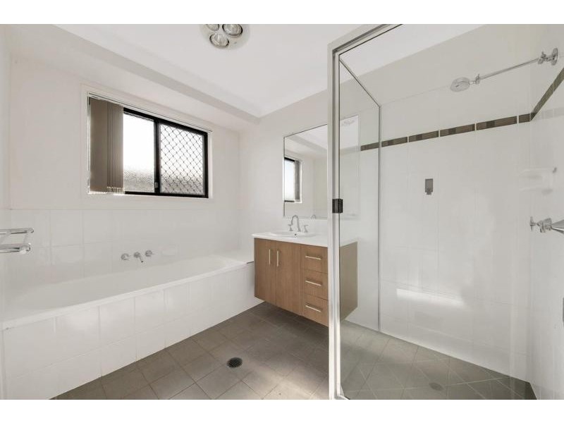 11 Hawkesbury Road, Calliope QLD 4680