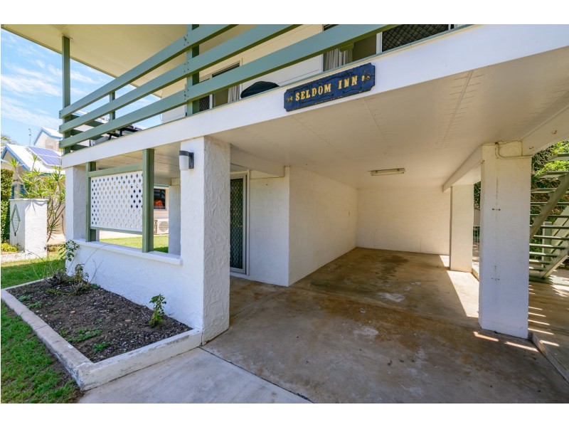 17 The Oaks Road, Tannum Sands QLD 4680