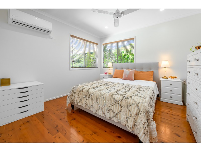 17 The Oaks Road, Tannum Sands QLD 4680